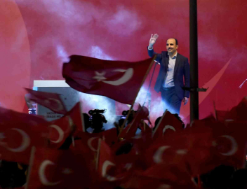 Başkan Altay: “15 Temmuz esaret girişimine boyun eğmeyenlerin zaferidir”