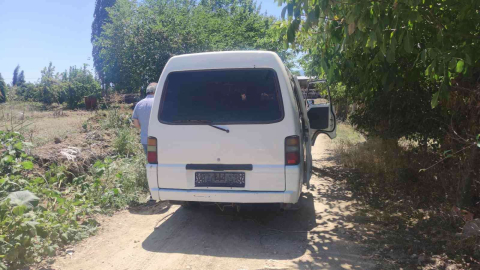 Minibüsü Çaldılar Orhangazi Polisinden Kaçamadılar