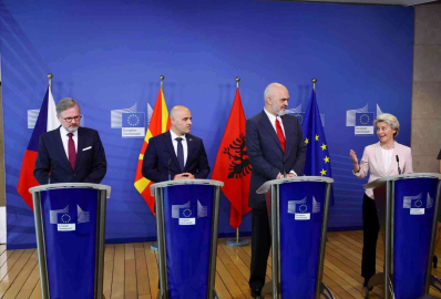 AB, Arnavutluk ve Kuzey Makedonya ile üyelik müzakerelerine başladı