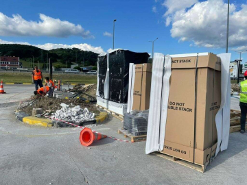 TESLAnın ilk şarj noktası Highwayde kuruluyor