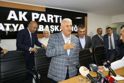 Binali Yıldırım: Vesayetlerle, darbelerle bir şey elde edemeyenler yeni bir arayış içerisindeler