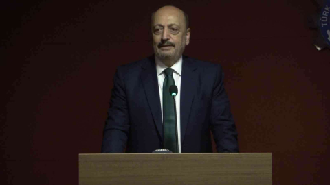 Bakan Bilgin: Örgütlenme çabası içerisine giren işçilere olumsuz tavır sergileyen işverenler karşısında bizim bakanlığımızı buldu
