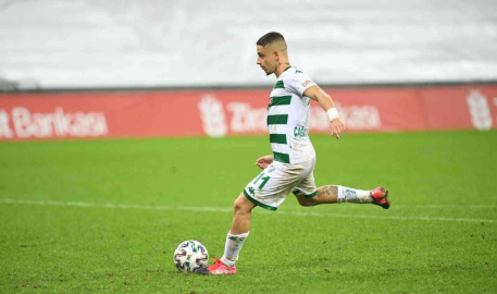 Bursaspor, Çağatay Yılmazla Yollarını Ayırıyor