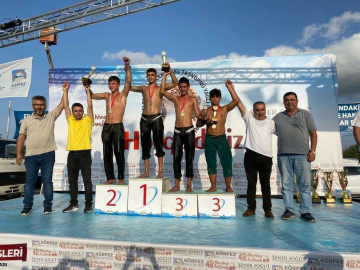 Bursa Büyükşehir Belediyesporlu Güreşçilerden 2 Organizasyonda 9 Madalya