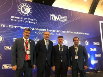 Halı ihracatçıları Mısırda temaslarını sürdürüyor