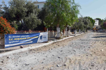 Kadınlar Denizi Mahallesinin yolları yenileniyor