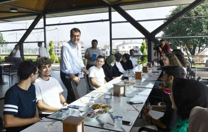 Osmangazinin Kütüphaneleri İle Üniversiteyi Kazandılar