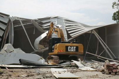Nilüferde Kaçak Yapılar Yıkılıyor