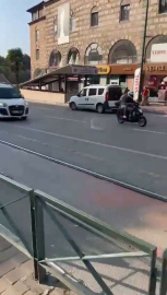 Bursada Ters Şeritten Giden Hafif Ticari Araç Kameralarda