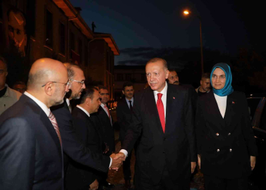 Cumhurbaşkanı Erdoğan Vali Yiğitbaşını ziyaret etti