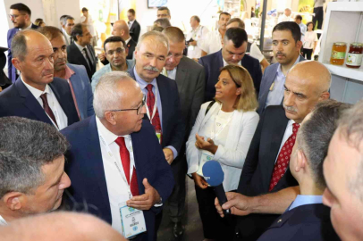 47nci Apimondia kongresinde Türk arıları ve balları tanıtıldı