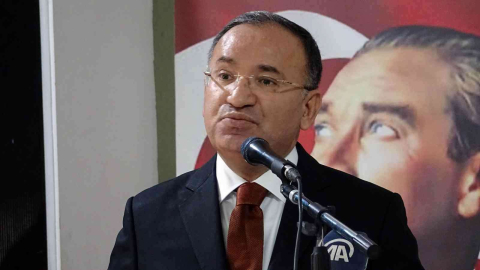Bakan Bozdağ: “Herkesin tercihine uygun yaşam tarzına saygı duyacaksınız”