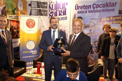 Tam Bana Göre Gençlik Festivalinden Gürsu Belediyesine Ödül