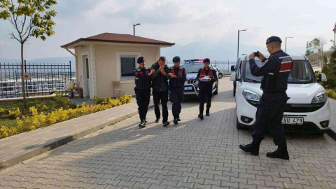 1 Milyon Lira Değerinde Mazgal Çalan Hırsızlar Jandarmadan Kaçamadı