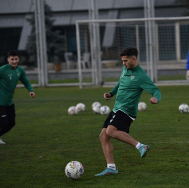 İnegölspor Maçı Hazırlıklarını Tamamlayan Bursaspor Kampa Girdi