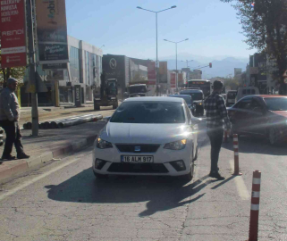Deva Partili Kızılcıklı Kazada Yaralandı