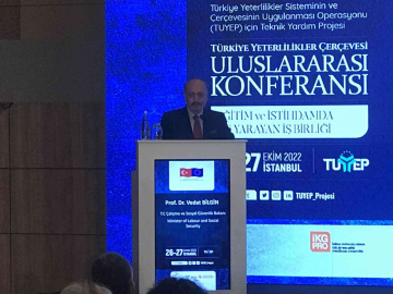 Bakan Bilgin: Türkiye 250 milyar dolarlık ihracat hedefine doğru devam ediyor