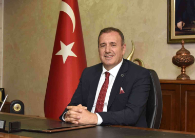 Çelebi: Avrupa pazarına girmek isteyen firmalar için tarihi fırsat; Almanyada karlı 100 aile şirketi devrediliyor