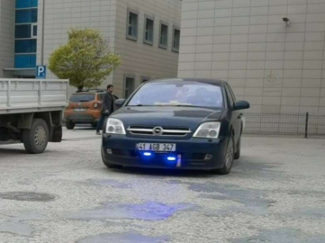 Devlet Hastanesine Çakarlı Araçla Geldi, Ceza Yazıldı