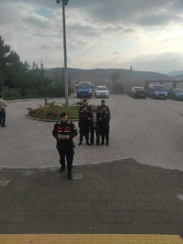 11 Yıl Kesinleşmiş Hapis Cezası Bulunan Şahıs, Gizlendiği Ormanda Jandarmaya Yakalandı