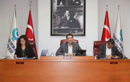 Bandırma Belediyesi 2022 yılının son meclis toplantısını gerçekleştirdi
