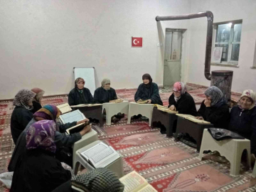 Mustafakemalpaşada Atıl Okullar Köylerin Kalbi Oluyor