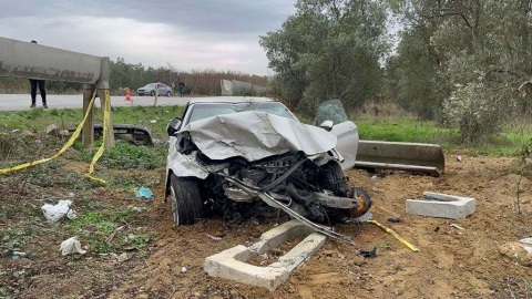 Kafa Kafa Çarpışan Araçlardan Sağ Çıktılar