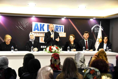 AK Parti Eskişehirde ‘Siyaset Akademisi Kadın programı gerçekleştirildi
