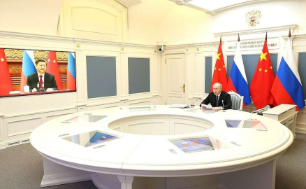 Putin: Rusya ve Çin ordusu arasındaki iş birliğini güçlendirmeyi hedefliyoruz