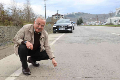 15 yıldır bozulmayan yol