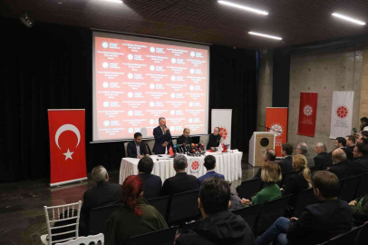 Bursada “Dezenformasyonla Nasıl Mücadele Edilir?” Paneli Düzenlendi