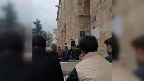 Binlerce Bursalı Kar Ve Yağmur İçin Dua Etti
