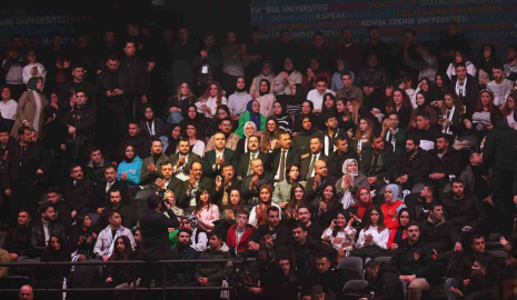Cumhurbaşkanı Erdoğan: Gençlerimizle aramıza girmeye çalışanlara izin vermeyeceğiz