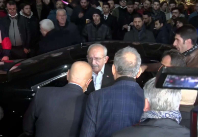 CHP lideri Kılıçdaroğlu, Akşeneri hastanede ziyaret etti