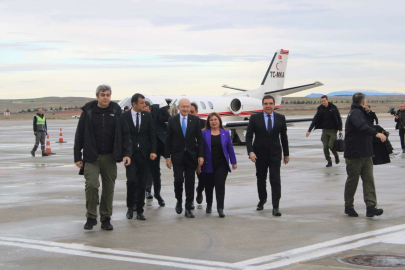 CHP lideri Kılıçdaroğlunun Denizli programı başladı