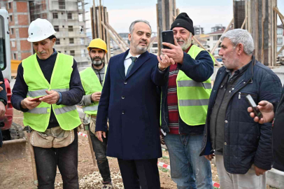 Gençler İçin Bir Tesis De Yenibağlara