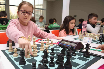 Satrançta Hamleler Şampiyonluk İçin Yapıldı
