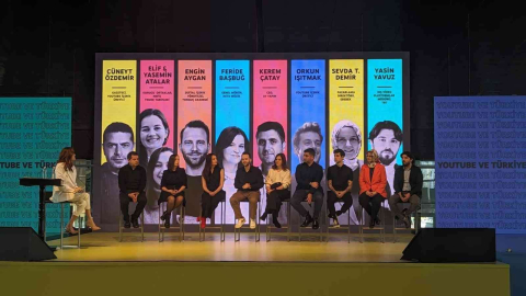 Türkiyede bir kullanıcı YouTubeda günde ortalama 45 dakika zaman geçiriyor