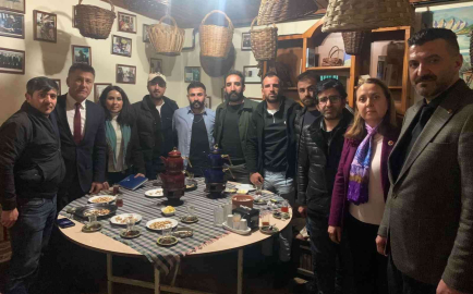 CHP Doğu Masası Çalışma Grubu Şavak Aşireti ile buluştu