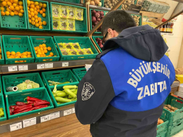 Zabıtadan Usulsüzlüğe Geçit Yok