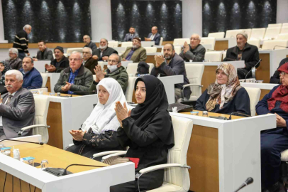 Meramda mahalle sakinleri yeni tapularına kavuştu