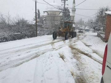 Gürsu Belediyesi Kar Mesaisine Başladı