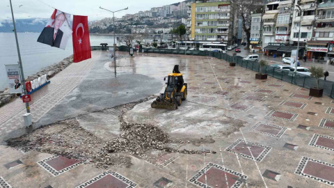 Gemlik Meydanına Estetik Dokunuş