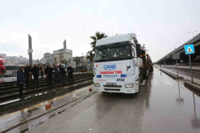 Canikten deprem bölgesine yardım seferberliği