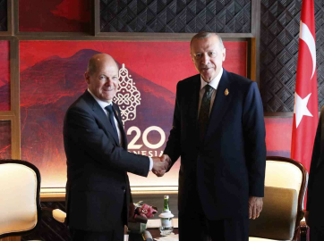 Almanya Başbakanı Scholzden Cumhurbaşkanı Erdoğana taziye telefonu
