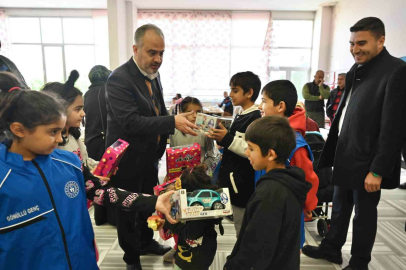 Başkan Aktaş, Bursada Depremzedeleri Ziyaret Etti