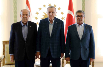 Cumhurbaşkanı Erdoğan, KKTC Cumhurbaşkanı Tatar ve KKTC Başbakanı Üsteli kabul ediyor
