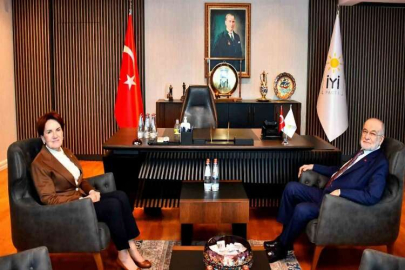 İYİ Parti lideri Akşener, Saadet Partisi lideri Karamollaoğluyla bir araya geldi