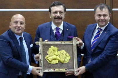 Hisarcıklıoğlu: 'Elimizde imkan varken ne yapacaksak yapalım'