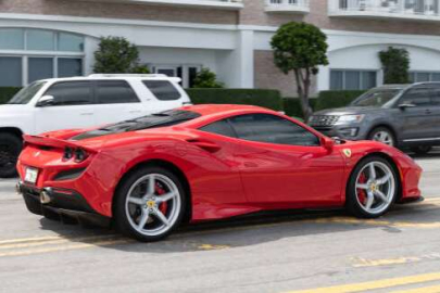 Türkiye’de Ferrari SF90 Spider 410 bin euro